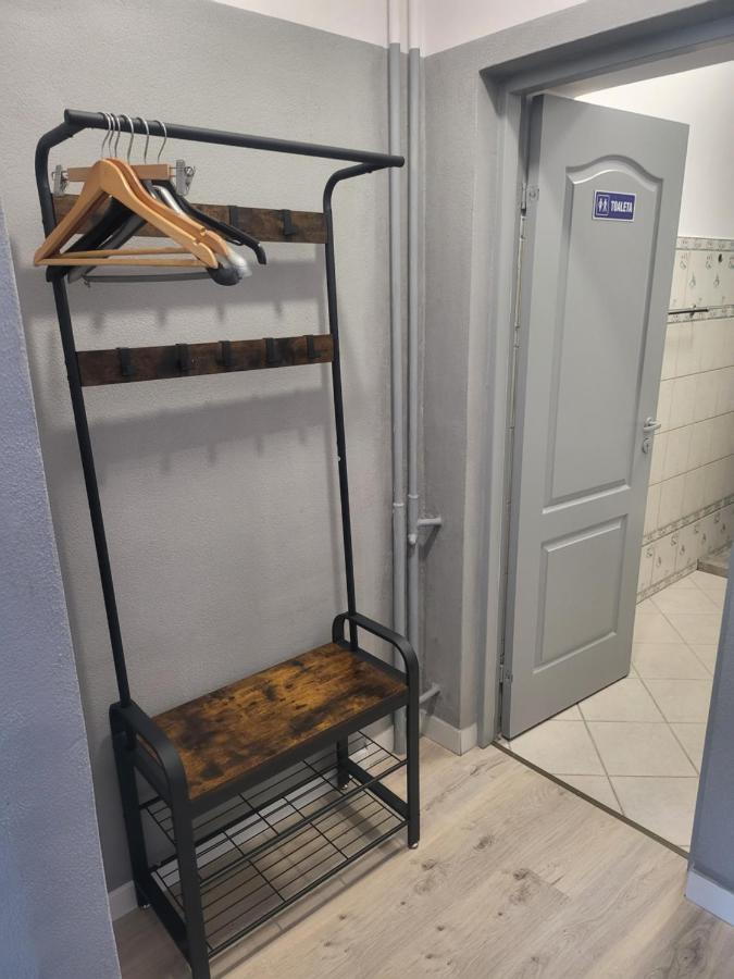 Rooms4Rest Wiertnicza - Private Rooms For Tourists - Atr Consulting Sp, Z O,O, Warsaw Exterior photo
