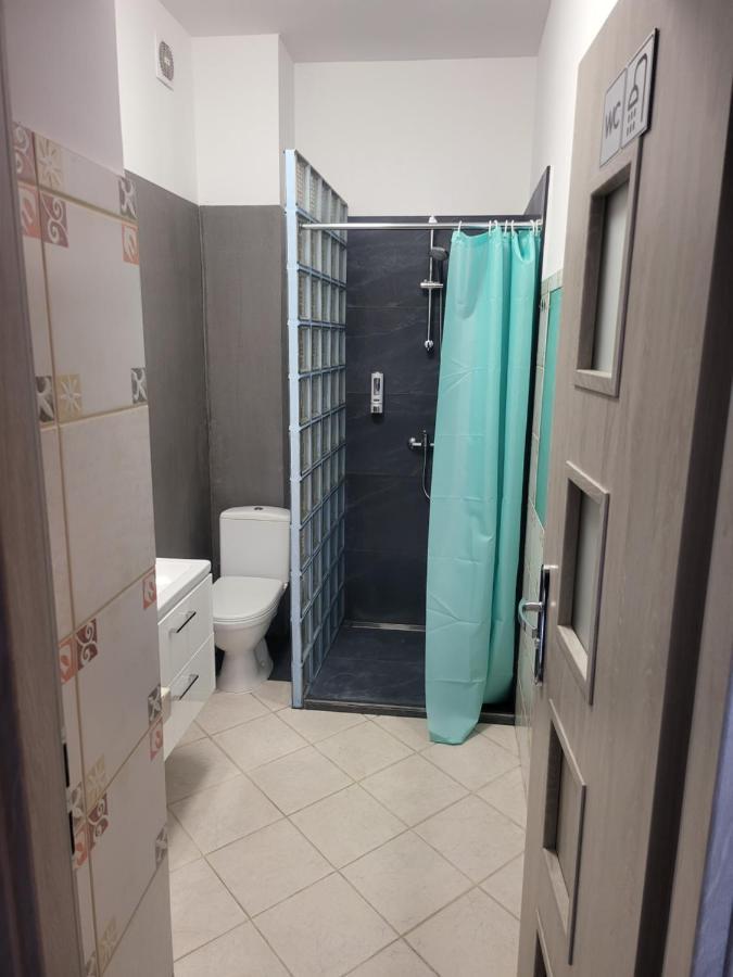 Rooms4Rest Wiertnicza - Private Rooms For Tourists - Atr Consulting Sp, Z O,O, Warsaw Exterior photo