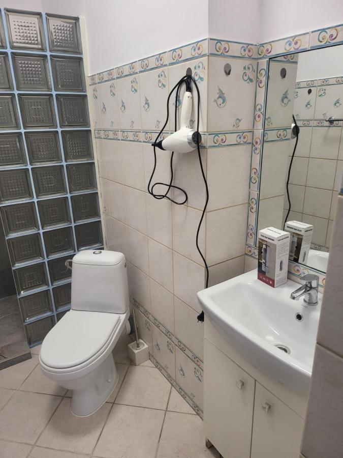 Rooms4Rest Wiertnicza - Private Rooms For Tourists - Atr Consulting Sp, Z O,O, Warsaw Exterior photo
