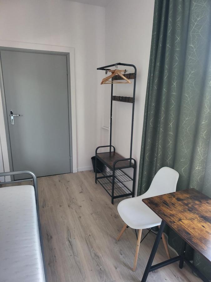 Rooms4Rest Wiertnicza - Private Rooms For Tourists - Atr Consulting Sp, Z O,O, Warsaw Exterior photo