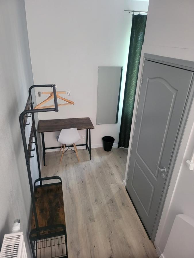Rooms4Rest Wiertnicza - Private Rooms For Tourists - Atr Consulting Sp, Z O,O, Warsaw Exterior photo